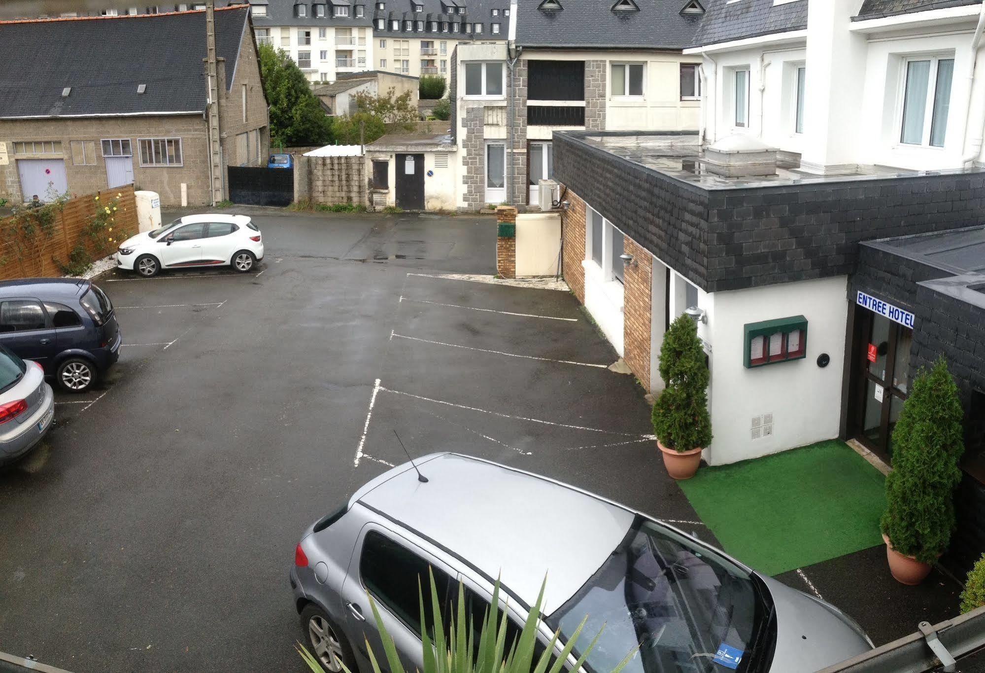 Hotel Restaurant De La Marne Paimpol Exteriör bild